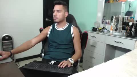 Snapshot of kenfenty chatting on 25, 1, 2025 Chriss Morales online show from 25, 1, 2025
