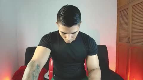 Snapshot of kenfit07 chatting on 2, 2, 2026 kenfit07 online show from 2, 2, 2026