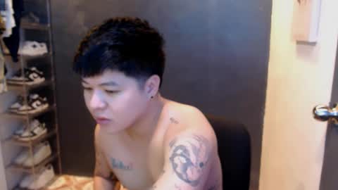 Snapshot of kenhotline911 chatting on 15, 12, 2024 ken online show from 15, 12, 2024