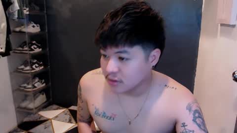 Snapshot of kenhotline911 chatting on 13, 2, 2025 ken online show from 13, 2, 2025