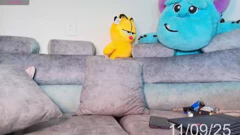 kenia_fox1 online show from 12, 9, 2025