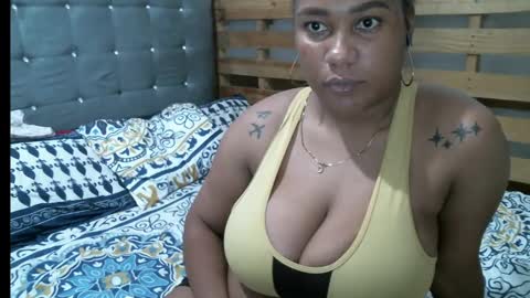 Snapshot of keniazapata chatting on 16, 9, 2025 Kenia online show from 16, 9, 2025