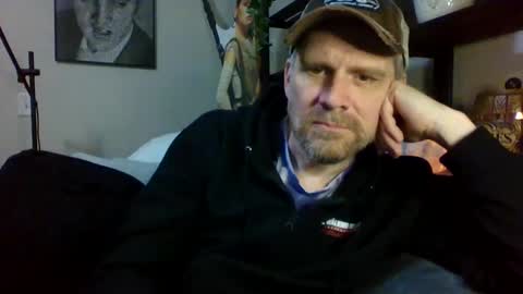 Snapshot of kenkuddles chatting on 23, 1, 2025 Ken Kuddles online show from 23, 1, 2025