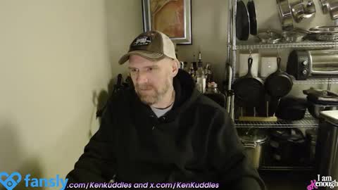 Snapshot of kenkuddles chatting on 2, 2, 2025 Ken Kuddles online show from 2, 2, 2025