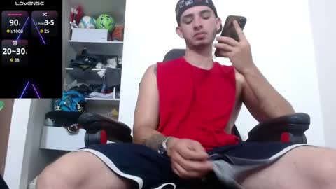 Snapshot of kenn_blake1 chatting on 23, 9, 2025 blake online show from 23, 9, 2025