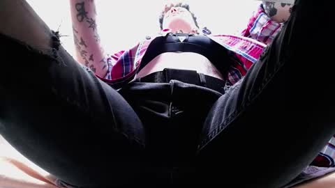 Snapshot of kennyvibe chatting on 27, 3, 2026 kennyvibe online show from 27, 3, 2026