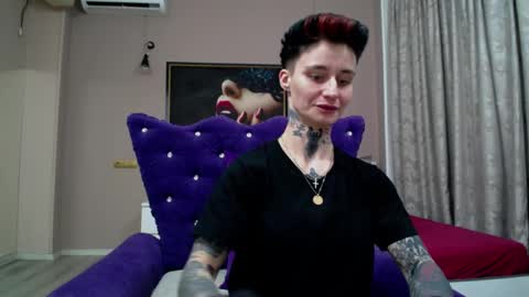 Snapshot of kennyvibe chatting on 31, 3, 2026 kennyvibe online show from 31, 3, 2026