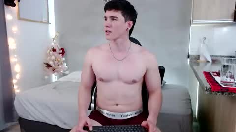 Santiago online show from 15, 12, 2025