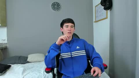 Santiago online show from 25, 4, 2026