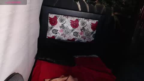 Snapshot of kenyaa_a24 chatting on 2, 12, 2024 kenyaa a24 online show from 2, 12, 2024