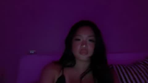 Snapshot of kenzisnow chatting on 4, 8, 2026 kenzisnow online show from 4, 8, 2026