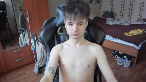 Looking for a moderator I PVT IS OPEN online show from 27, 3, 2026
