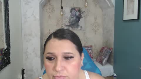 Snapshot of kerly_doll chatting on 19, 2, 2026 K E R L Y online show from 19, 2, 2026