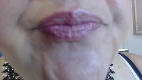 Snapshot of kerly_doll chatting on 2, 3, 2026 K E R L Y online show from 2, 3, 2026