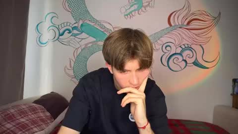 Snapshot of kero180 chatting on 4, 2, 2025 Kero online show from 4, 2, 2025