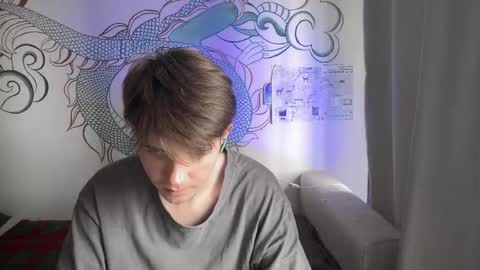 Snapshot of kero180 chatting on 7, 10, 2025 Kero online show from 7, 10, 2025