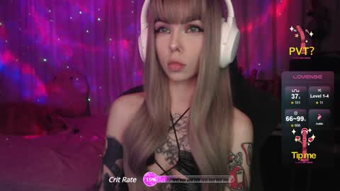 Snapshot of kerry_kirk chatting on 14, 12, 2024 Kerry online show from 14, 12, 2024