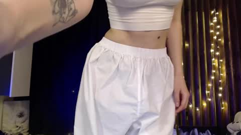 kesha online show from 28, 1, 2025