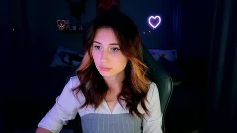 Snapshot of keti_moon chatting on 28, 10, 2025 Keti 3 online show from 28, 10, 2025