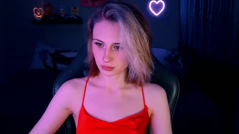 Snapshot of keti_moon chatting on 22, 6, 2026 Keti 3 online show from 22, 6, 2026