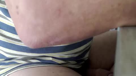 kev20paris online show from 8, 11, 2025