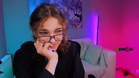 kevi here online show from 19, 9, 2025