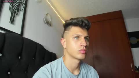 Kevin Ahs online show from 3, 12, 2025