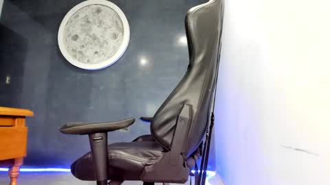 Kevin online show from 11, 1, 2025