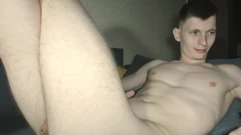 Snapshot of kevin_hornyyy chatting on 18, 4, 2026 kevin online show from 18, 4, 2026