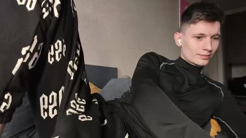 Snapshot of kevin_hornyyy chatting on 23, 5, 2026 kevin online show from 23, 5, 2026