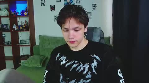 Snapshot of kevin_joestar chatting on 25, 9, 2025 Kevin online show from 25, 9, 2025