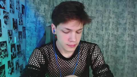 Snapshot of kevin_joestar chatting on 12, 10, 2025 Kevin online show from 12, 10, 2025