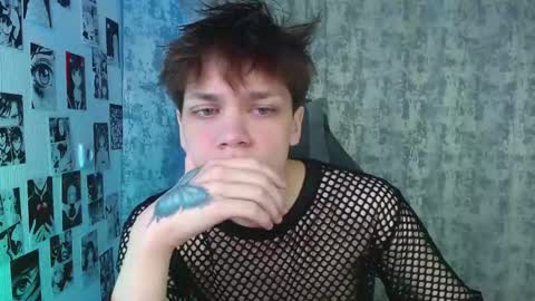Snapshot of kevin_joestar chatting on 19, 10, 2025 Kevin online show from 19, 10, 2025