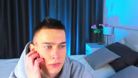 Snapshot of kevin_kess chatting on 5, 2, 2025 Ask me online show from 5, 2, 2025