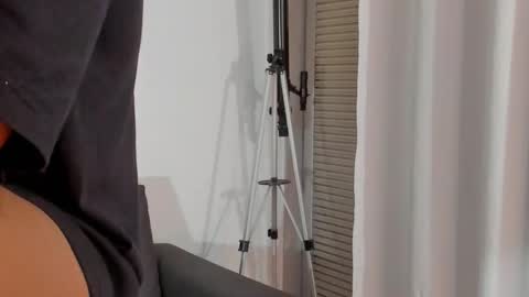 Snapshot of kevin_lance chatting on 4, 12, 2025 Kevin Lance online show from 4, 12, 2025