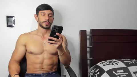 Snapshot of kevin_malone22 chatting on 12, 1, 2026 kevin_malone22 online show from 12, 1, 2026