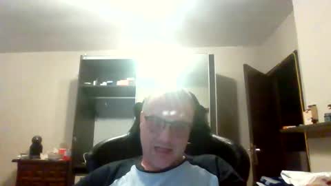 kevintje031987 online show from 31, 12, 2024