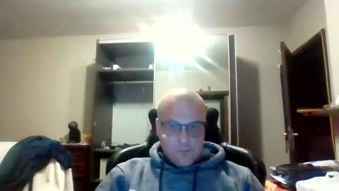 kevintje031987 online show from 3, 11, 2025