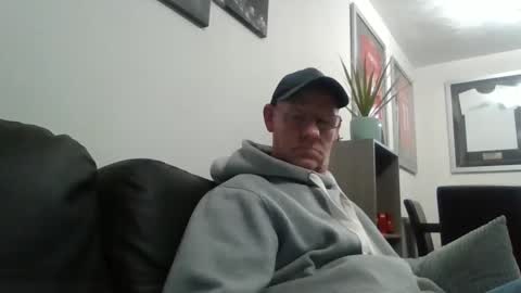 kevlooking4sez online show from 25, 1, 2025
