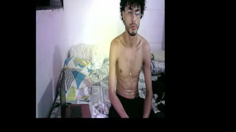 kevvluna05 online show from 10, 3, 2025