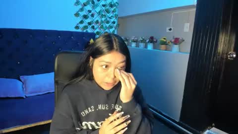 Snapshot of keyla_cutte chatting on 2, 12, 2025 keyla_cutte online show from 2, 12, 2025