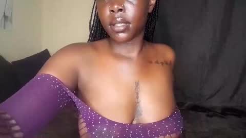 Snapshot of keylaa4 chatting on 18, 9, 2025 keyla online show from 18, 9, 2025