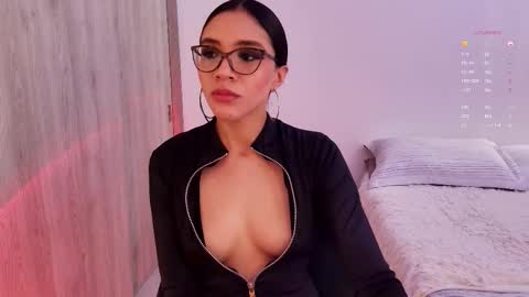 Snapshot of keylamiller1 chatting on 1, 3, 2026 Keyla online show from 1, 3, 2026