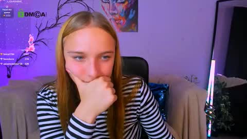 Snapshot of keylas_moan chatting on 22, 9, 2025 Keylas online show from 22, 9, 2025