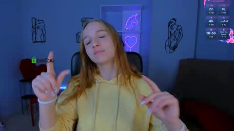 Snapshot of keylas_moan chatting on 18, 10, 2025 Keylas online show from 18, 10, 2025