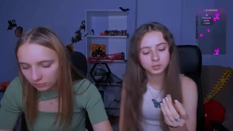 Snapshot of keylas_moan chatting on 23, 10, 2025 Keylas online show from 23, 10, 2025