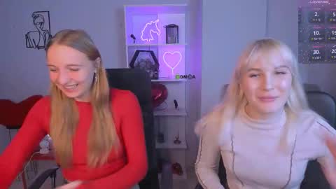 Snapshot of keylas_moan chatting on 12, 11, 2025 Keylas online show from 12, 11, 2025