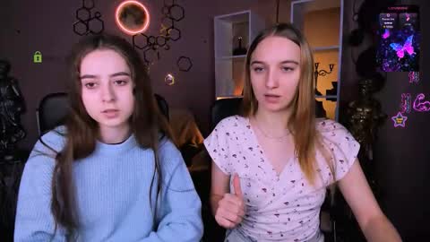 Snapshot of keylas_moan chatting on 15, 12, 2025 Keylas online show from 15, 12, 2025