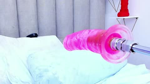 Keylla online show from 27, 12, 2024