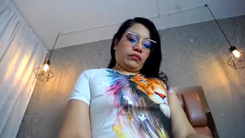 Snapshot of keyra_miller chatting on 23, 2, 2025 keyra_miller online show from 23, 2, 2025